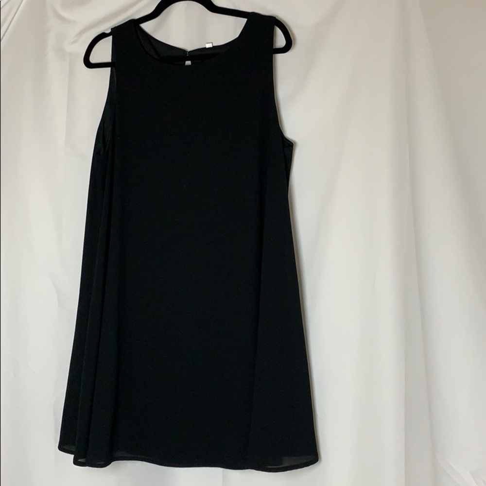 Black shift dress